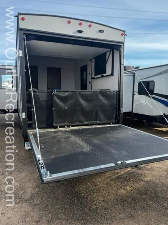 Trailer Image
