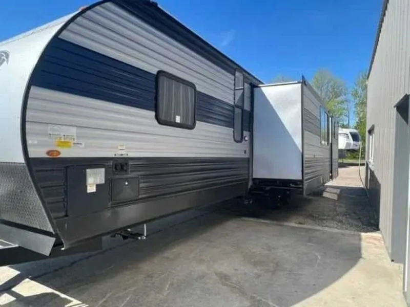 2022 Forest River cherokee 294km