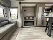 new Fifth Wheel Trailers Coachmen  for sale, in Fargo, ND Thumbnail 14