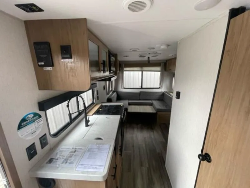 2023 Forest River cherokee grey wolf 20rdse