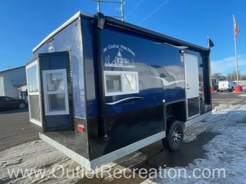 2023 Ice Castle Fish Houses