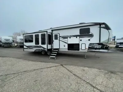 2022 Coachmen Chaparral 336 TSIK