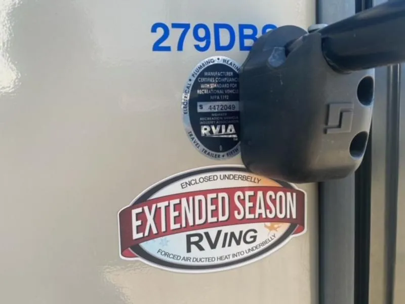 2017 Cruiser RV
