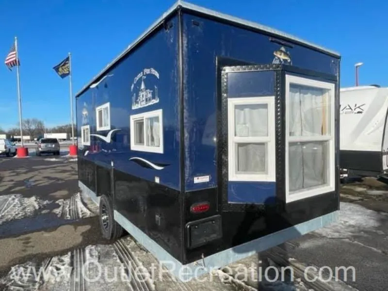 2023 Ice Castle Fish Houses