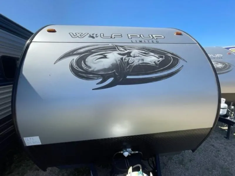 2022 Forest River cherokee wolf pup 16ts