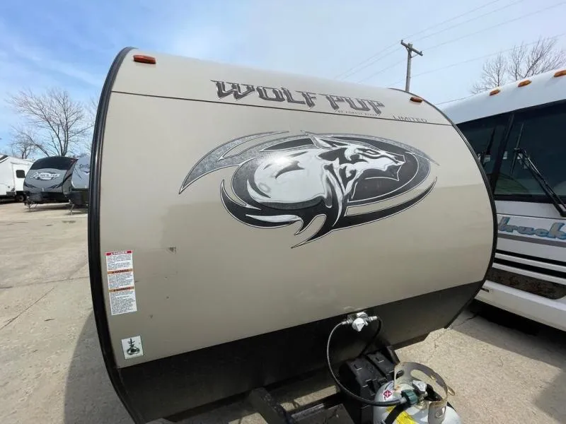 2017 Forest River cherokee wolf pup 16bhs