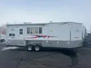 2016 Ice Castle Fish Houses RV EDITION 8X21 