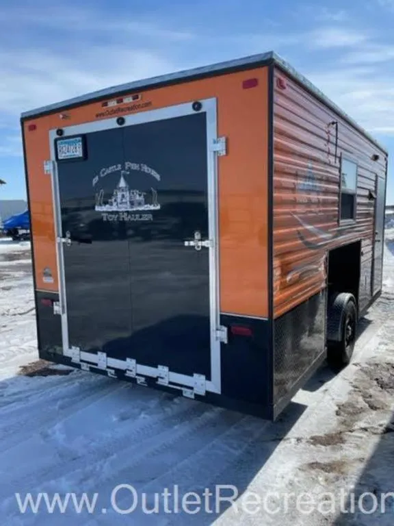 2019 Ice Castle Fish Houses