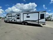 new Fifth Wheel Trailers Coachmen  for sale, in Fargo, ND Thumbnail 3