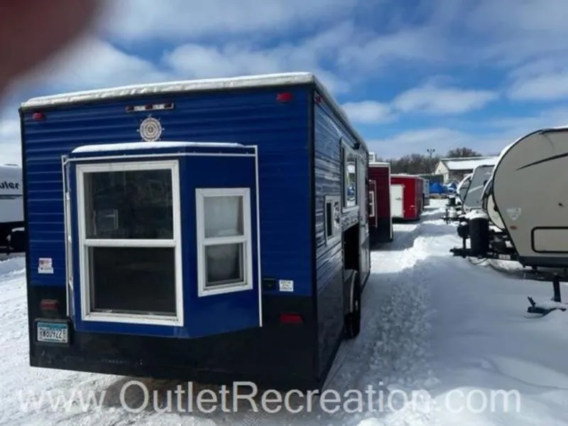 2021 Ice Castle Fish Houses