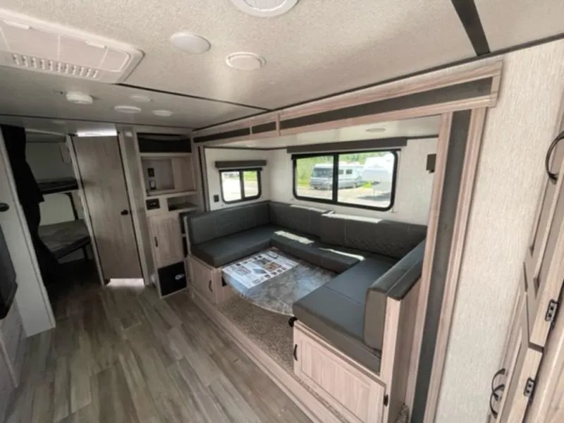2022 Coachmen RV