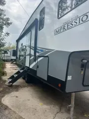 used Fifth Wheel Trailers Forest River  for sale, in Fargo, ND Thumbnail 2