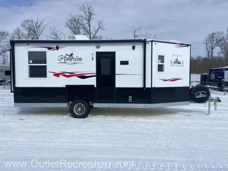 2024 Ice Castle Fish Houses