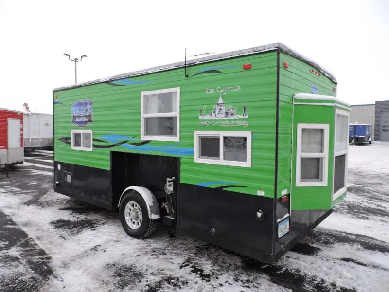 2018 Ice Castle Fish Houses