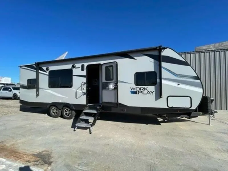 2022 Forest River work and play 27lt