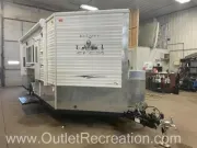 used Ice / Tiny Houses Ice Castle  for sale, in Fargo, ND Thumbnail 2