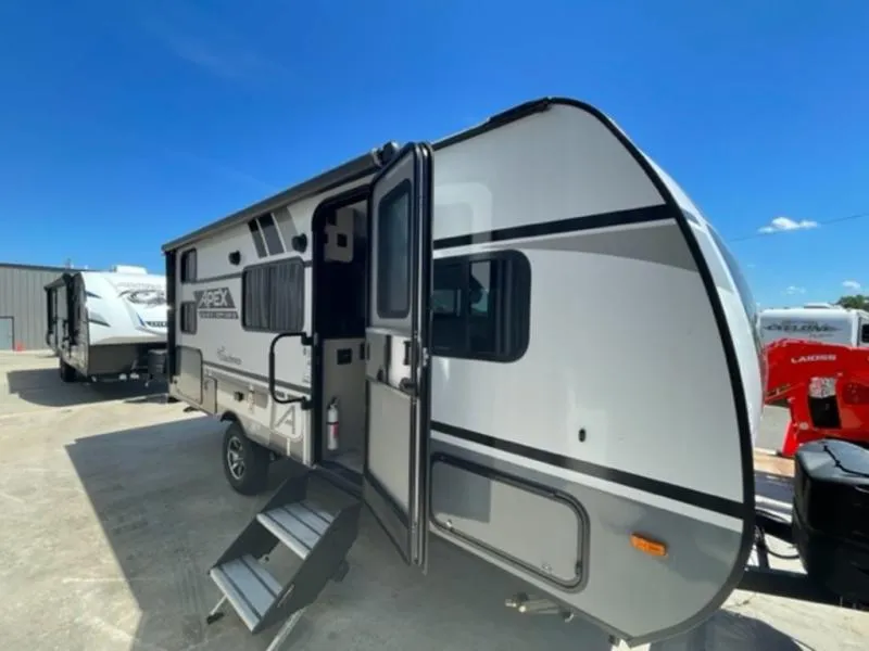 2023 Coachmen RV apex 194bhs