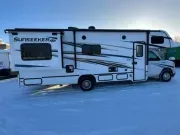 2023 Forest River SUNSEEKER 2550DSLEF 