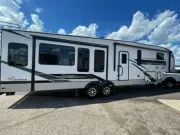 new Fifth Wheel Trailers Coachmen  for sale, in Fargo, ND Thumbnail 5