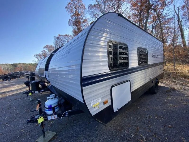2022 Gulf Stream ameri-lite 199rk