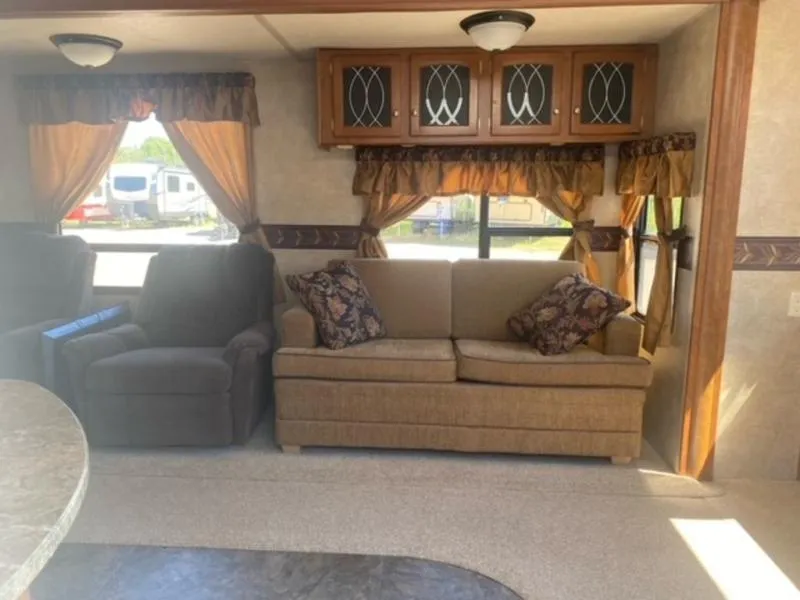 2011 Keystone RV residence 401fe