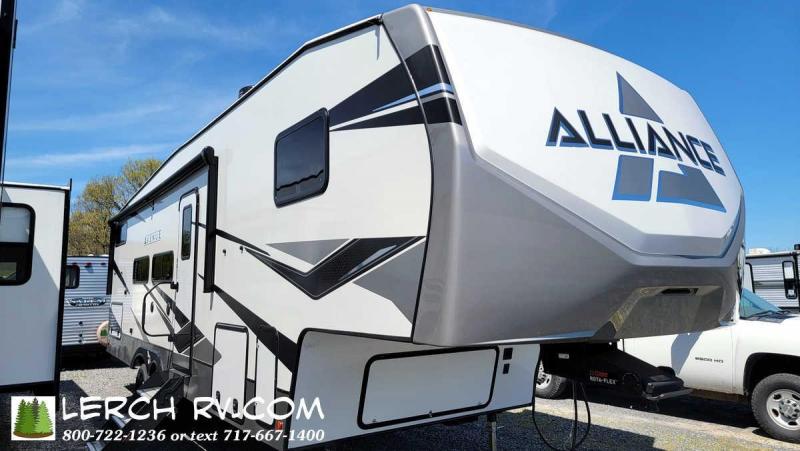 2022 Alliance RV Avenue 31BHS 2022 Alliance RV Avenue 31BHS