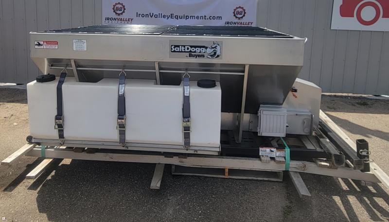 SALTDOGG® 3.5 CUBIC YARD ELECTRIC AUGER SPREADER SALTDOGG® 3.5 CUBIC YARD ELECTRIC AUGER SPREADER