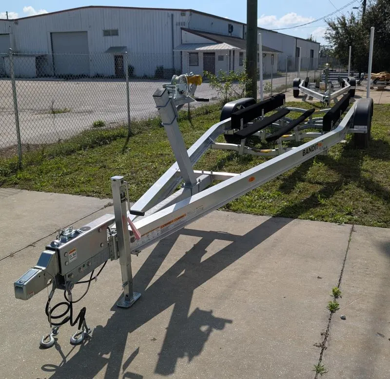 2024 Bandit Trailers 24'-26' TA BOAT TRAILER