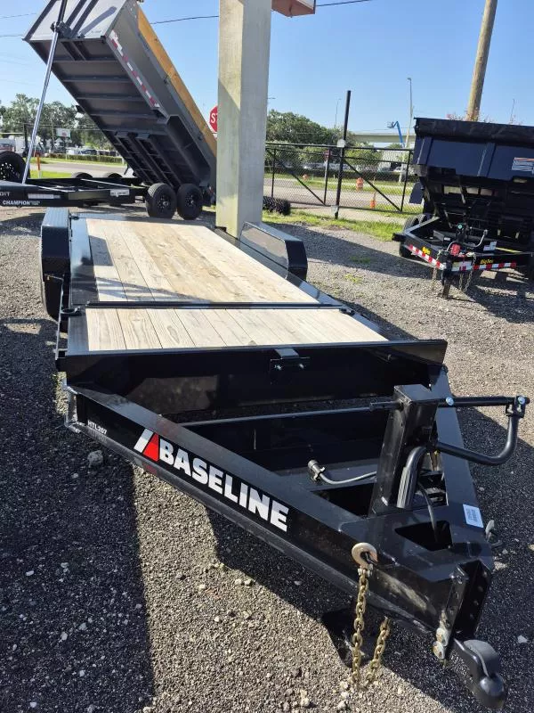 2025 Diamond C Trailers 20X82 HYD TILT EQUIP