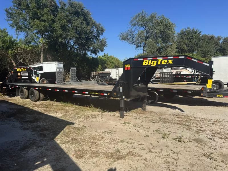 2026 Big Tex Trailers 22GN-25+5MR GOOSENECK