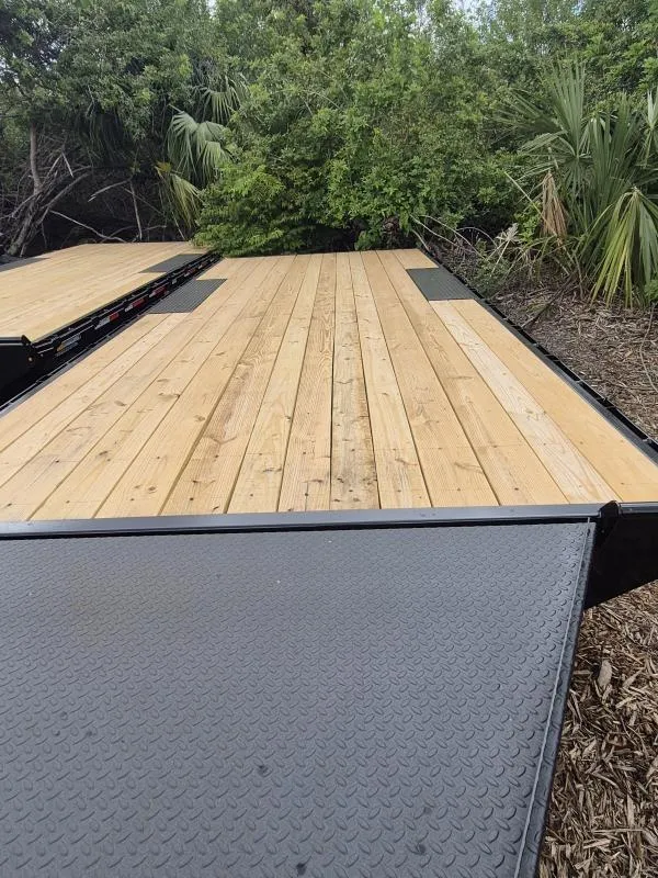 new Equipment / Flatbed Trailers Diamond C Trailers  for sale, in Tampa, FL Thumbnail 2