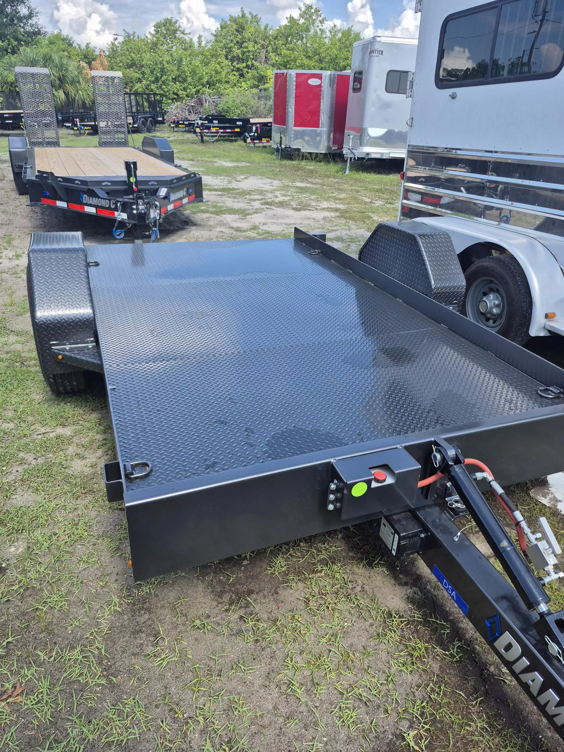 new Equipment / Flatbed Trailers Diamond C Trailers  for sale, in Tampa, FL Thumbnail 2