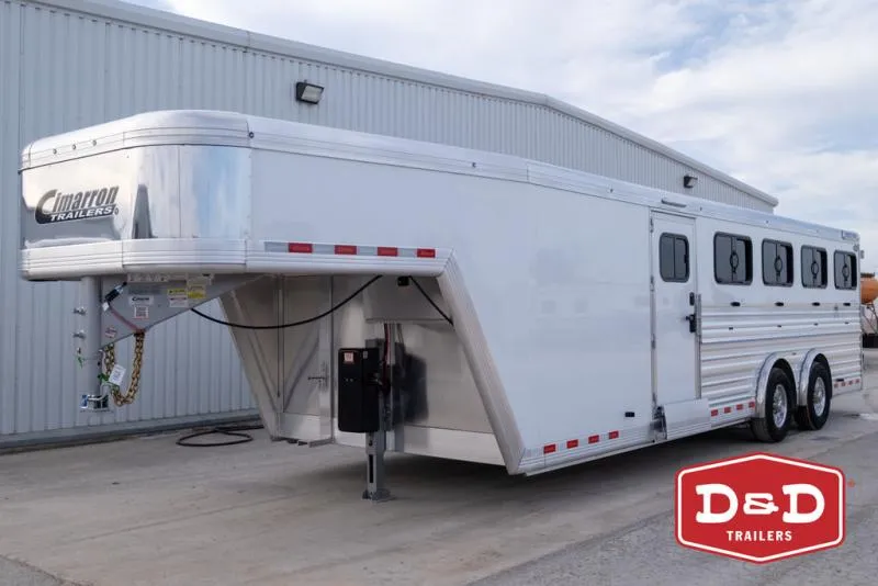 2026 Cimarron Trailers 10 Pen Showstar LX Low Pro Trailer 