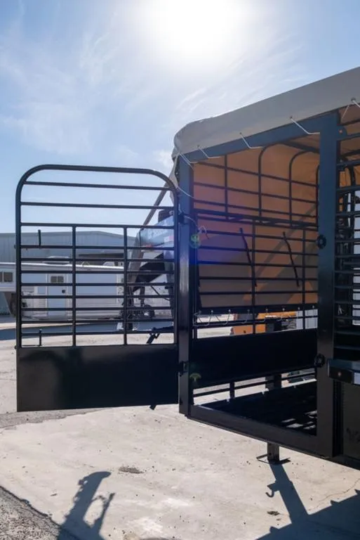 new Stock / Stock Combo Trailers Gooseneck  for sale, in Seguin, TX Thumbnail 7