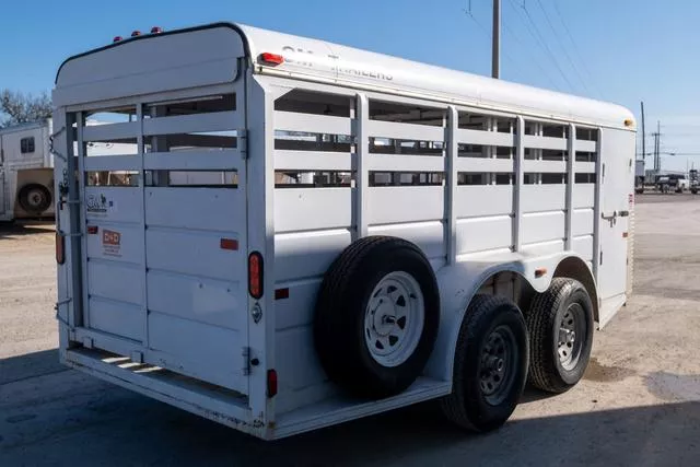used Horse Trailers CM Trailers  for sale, in Seguin, TX Thumbnail 4