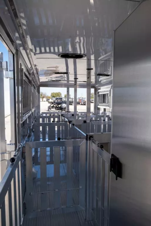 new Horse Trailers Sooner  for sale, in Seguin, TX Thumbnail 11