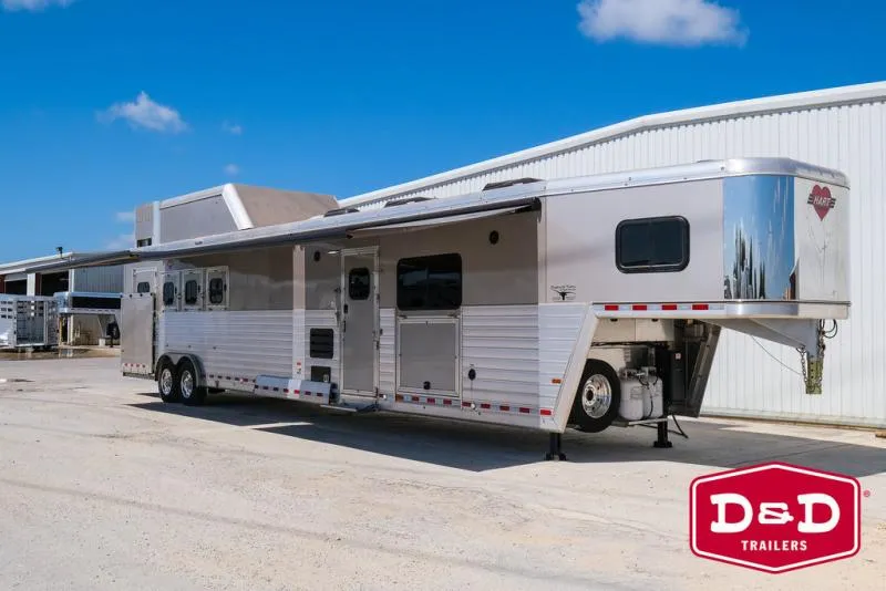 used Horse Trailers Hart Trailers  for sale, in Seguin, TX image-0