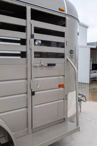 new Stock / Stock Combo Trailers W-W Trailer  for sale, in Seguin, TX Thumbnail 6