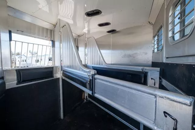 used Horse Trailers 4-Star Trailers  for sale, in Seguin, TX Thumbnail 14