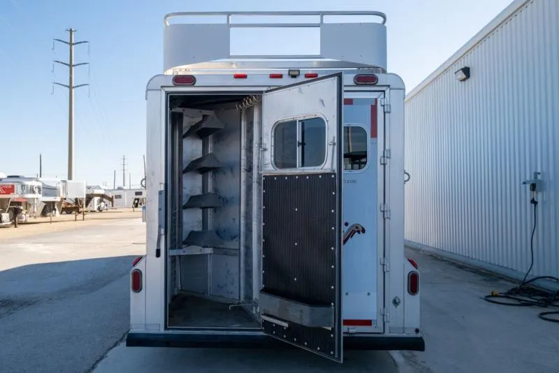 used Horse Trailers Platinum Coach  for sale, in Seguin, TX Thumbnail 18