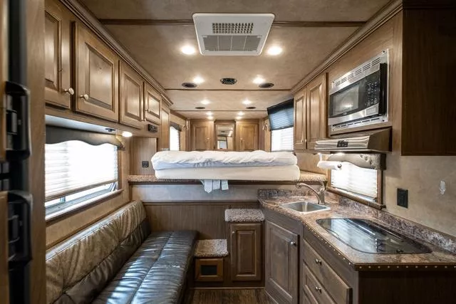 used Horse Trailers Elite Trailers  for sale, in Seguin, TX Thumbnail 22