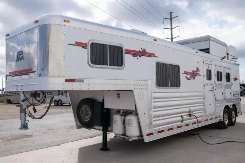 used Horse Trailers Platinum Coach  for sale, in Seguin, TX Thumbnail 5