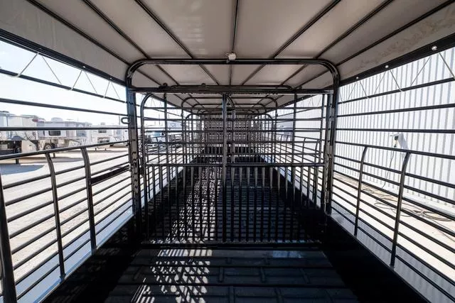 new Stock / Stock Combo Trailers Gooseneck  for sale, in Seguin, TX Thumbnail 13