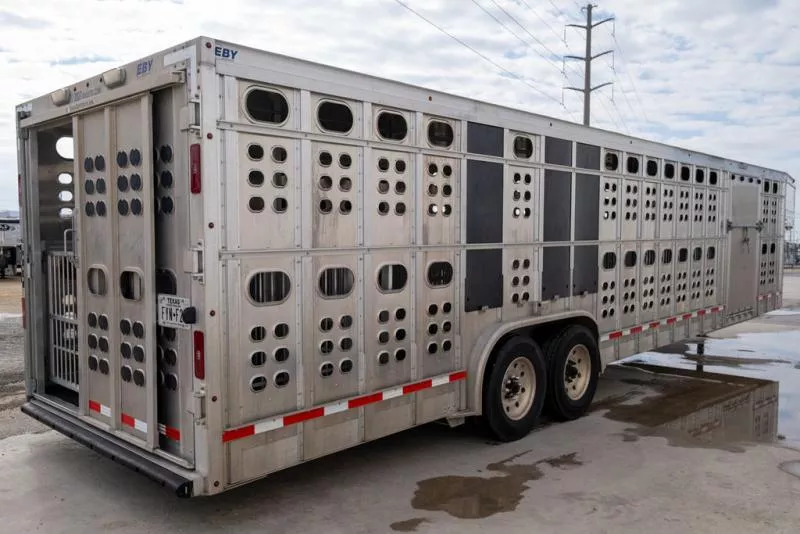 used Horse Trailers EBY  for sale, in Seguin, TX Thumbnail 5