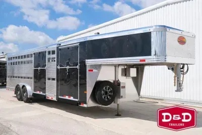 2027 Sundowner Trailers 26 Ft Show Cattle Trailer