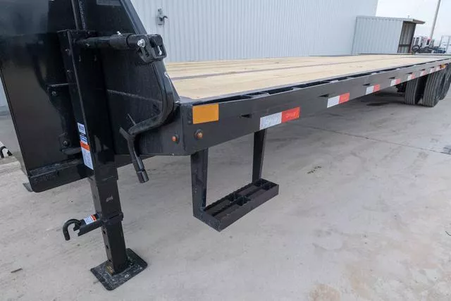 new Equipment / Flatbed Trailers Delco Trailers  for sale, in Seguin, TX Thumbnail 9