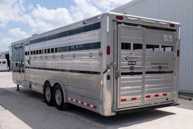 used Horse Trailers Cimarron Trailers  for sale, in Seguin, TX Thumbnail 3