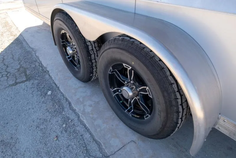 used Horse Trailers Sundowner Trailers  for sale, in Seguin, TX Thumbnail 21