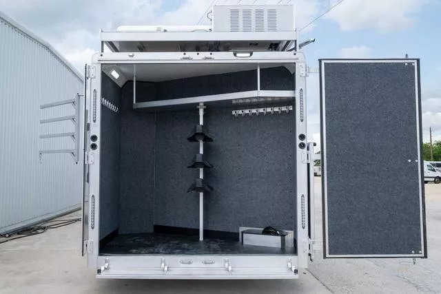 new Horse Trailers Merhow Trailers  for sale, in Seguin, TX Thumbnail 8