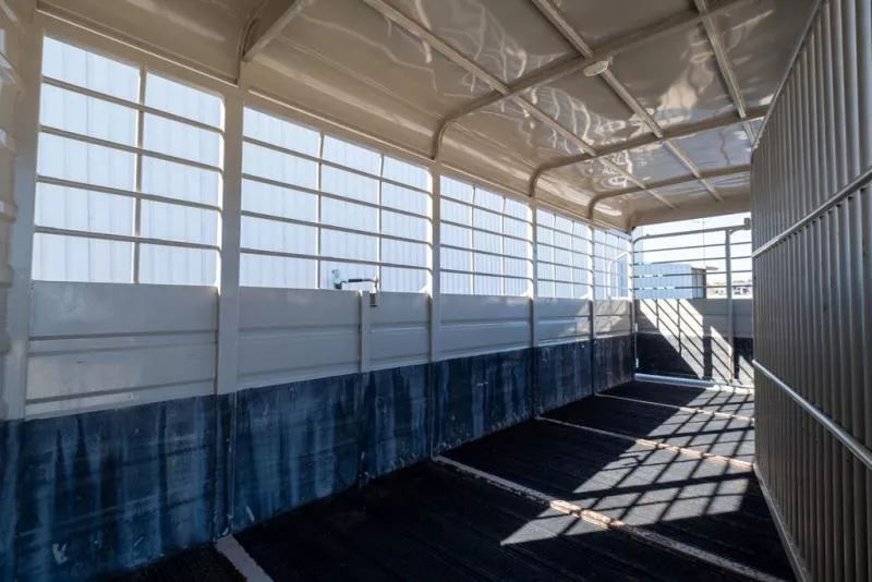 used Stock / Stock Combo Trailers Swift Built Trailers  for sale, in Seguin, TX Thumbnail 14